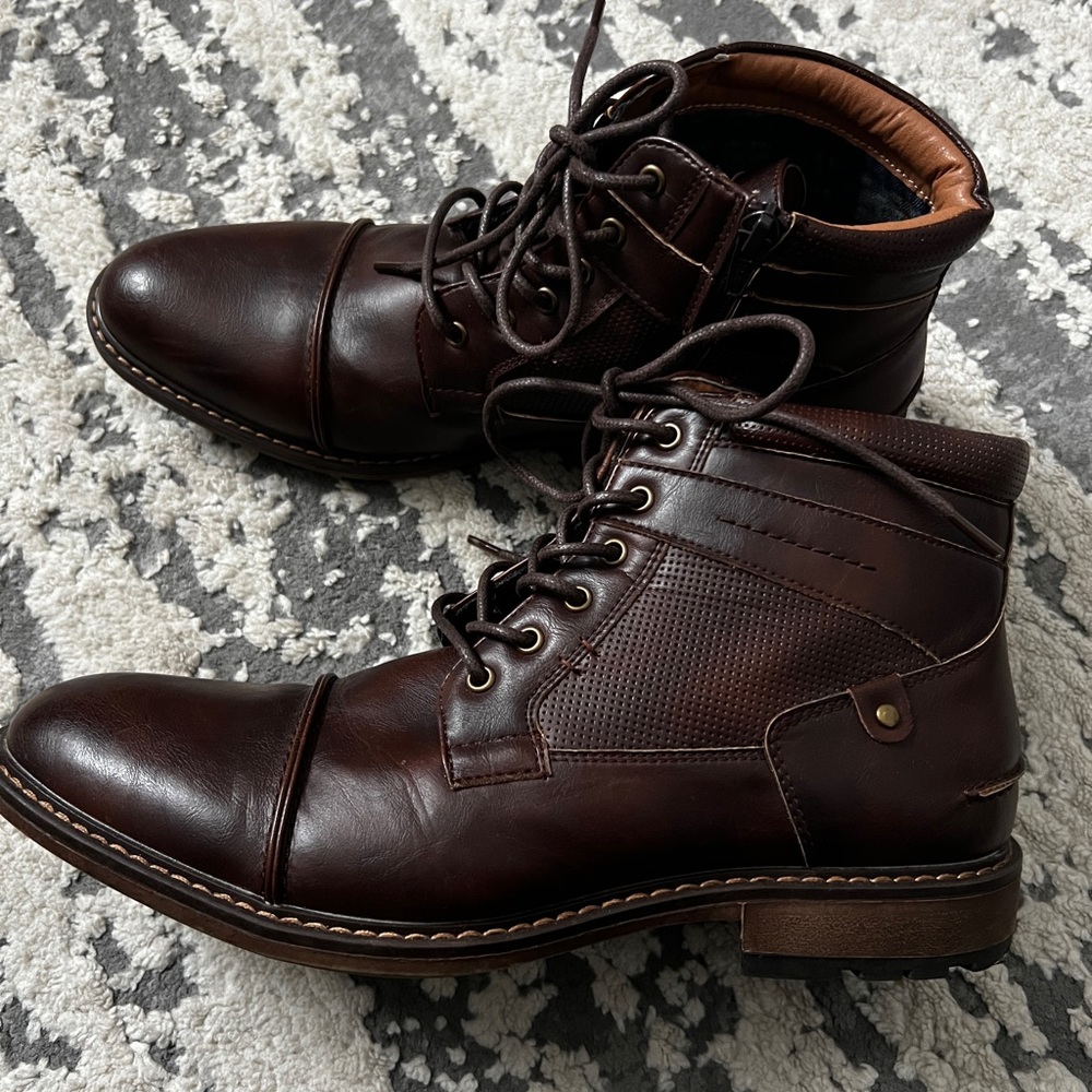 Steve Madden Boots , great condition were only twice